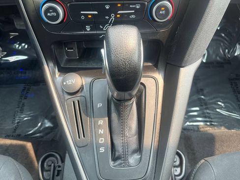 Used 2018 Ford Focus SEL FWD image 15