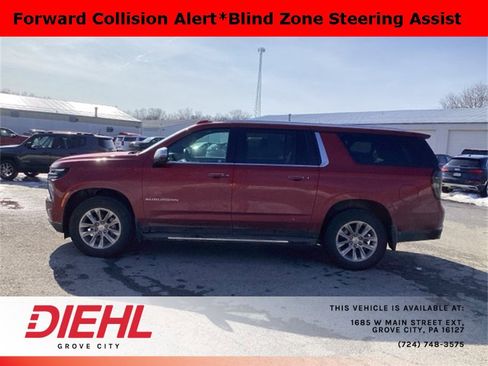 Used 2025 Chevrolet Suburban Premier image 4