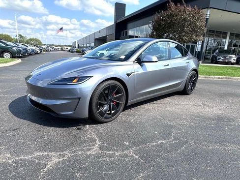 Used 2026 Tesla Model 3 Performance AWD/4WD image 3