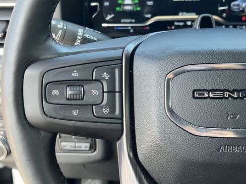 Used 2023 GMC Yukon Denali Ultimate w/ LPO, Floor Liner Package image 16