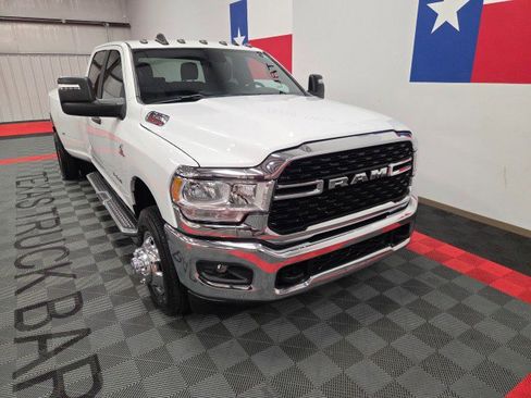 Used 2023 RAM 3500 Big Horn w/ Level 1 Equipment Group image 17