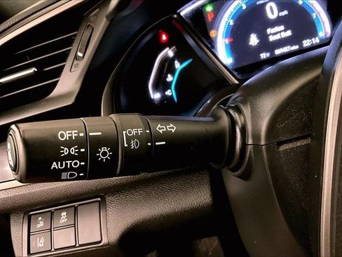 Used 2021 Honda Civic EX image 30