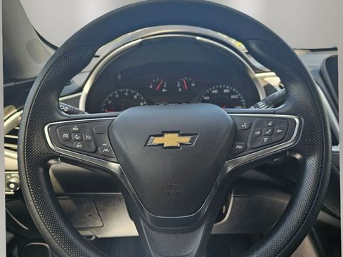 Used 2024 Chevrolet Malibu LT FWD image 15
