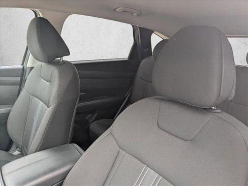 Used 2025 Hyundai Tucson SEL FWD image 14
