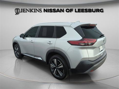 Certified 2021 Nissan Rogue SL w/ Premium Package image 6