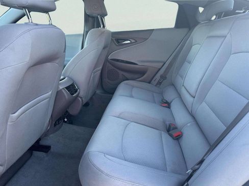 Used 2016 Chevrolet Malibu LT FWD image 10