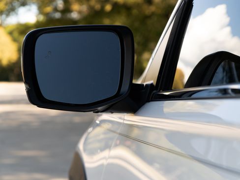 Certified 2025 Honda Pilot Touring image 12