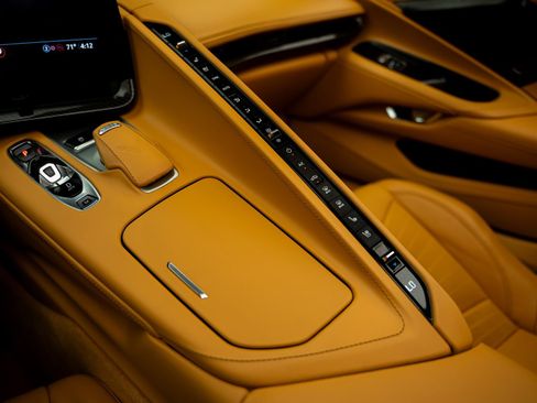 Used 2023 Chevrolet Corvette Stingray Premium Cpe w/ Z51 Performance Package RWD image 49