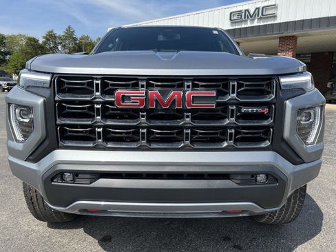 New 2026 GMC Canyon AT4 image 12
