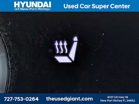Used 2025 Hyundai Santa Cruz SEL FWD image 26