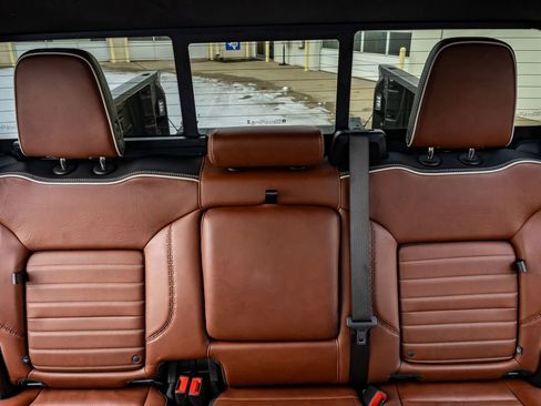 Used 2024 GMC Sierra 2500 Denali Ultimate AWD/4WD image 32
