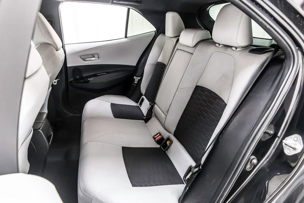 Used 2020 Toyota Corolla SE w/ SE Preferred Package FWD image 31
