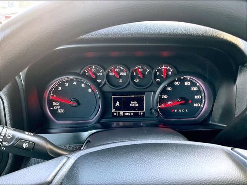 Used 2023 Chevrolet Silverado 1500 Custom AWD/4WD image 24