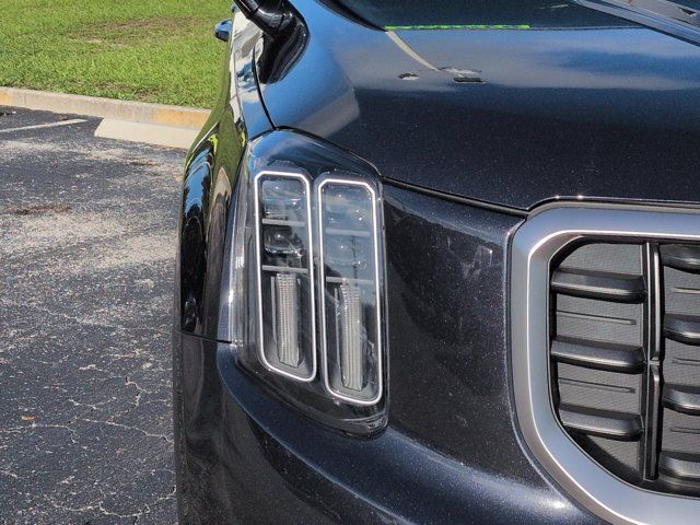 Used 2025 Kia Telluride SX FWD image 9