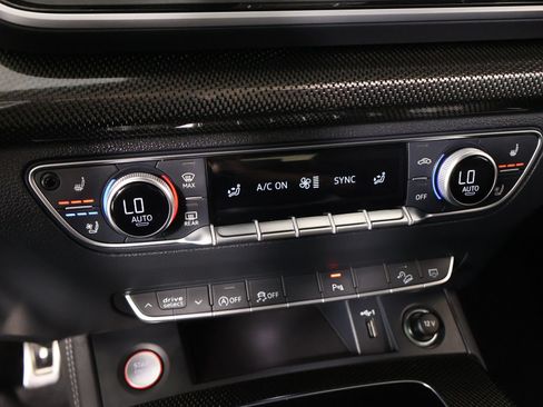Used 2023 Audi SQ5 Premium Plus AWD/4WD image 7