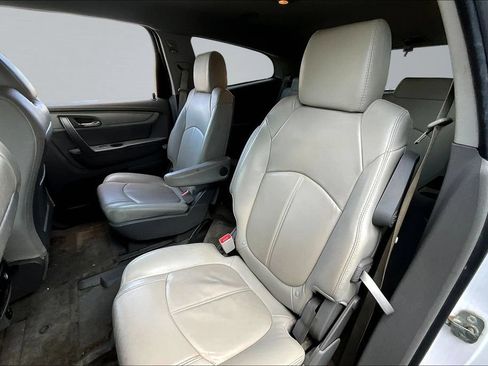 Used 2016 Chevrolet Traverse LT AWD/4WD image 18