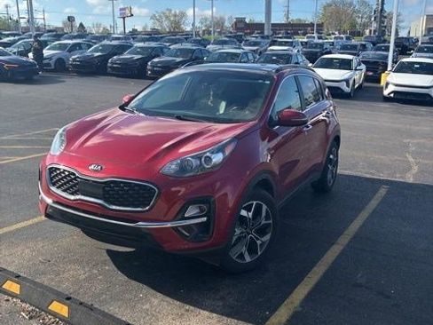 Used 2022 Kia Sportage EX w/ EX Technology Package image 12