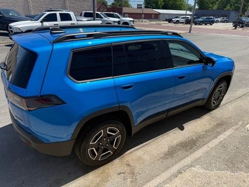 New 2026 Jeep Cherokee Limited AWD/4WD image 4