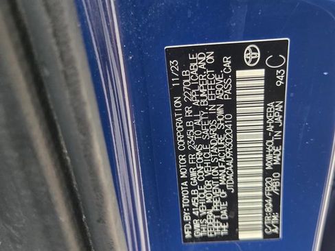 Used 2024 Toyota Prius LE FWD image 21
