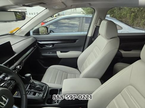 Used 2025 Honda CR-V EX-L image 8