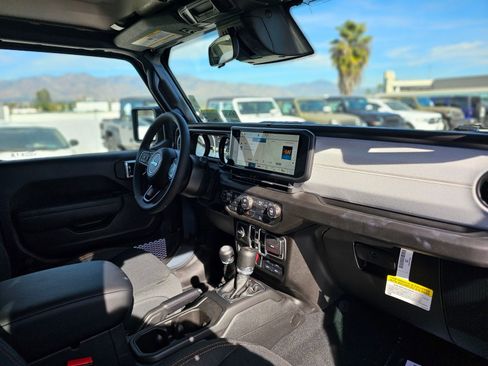 New 2026 Jeep Wrangler Unlimited Sport image 27