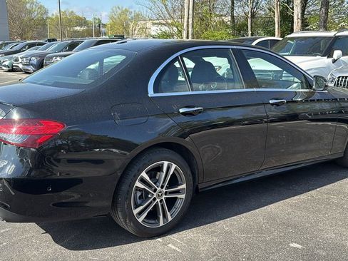 Certified 2023 Mercedes-Benz E 350 4MATIC Sedan w/ Premium Package image 4