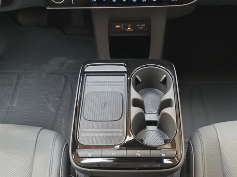 New 2026 Hyundai Ioniq 5 SEL image 23