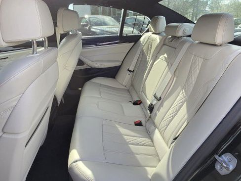 Certified 2023 BMW 530i w/ Executive Package image 24