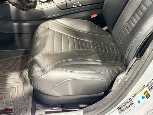 Used 2018 Mercedes-Benz S 560 4MATIC Sedan image 19