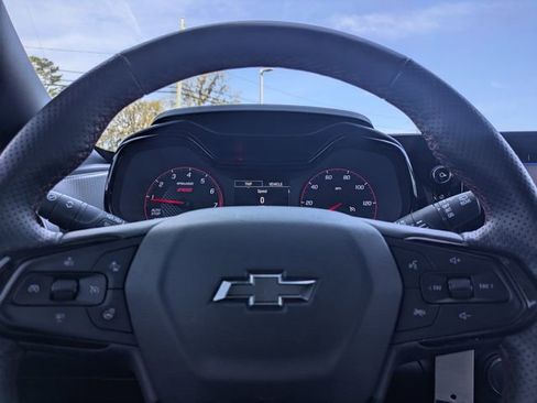 Used 2024 Chevrolet Trax RS w/ Driver Confidence Package image 30