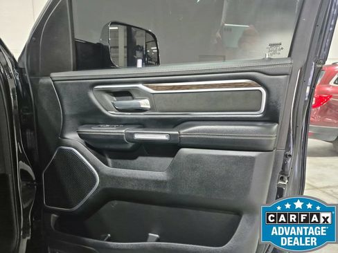 Used 2020 RAM 1500 Laramie AWD/4WD image 25