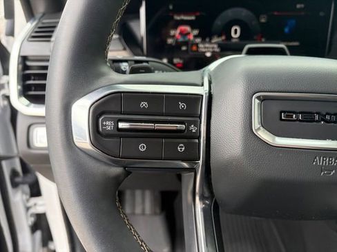 Certified 2024 GMC Acadia Denali w/ Super Cruise Package FWD image 5