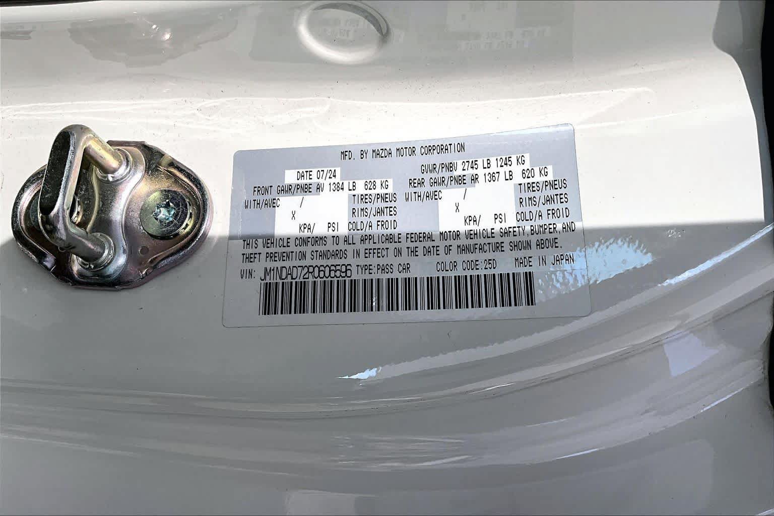 Used 2024 MAZDA MX-5 Miata Grand Touring RWD image 34