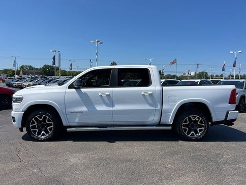 Certified 2025 RAM 1500 Laramie w/ Sport Appearance Package AWD/4WD image 4
