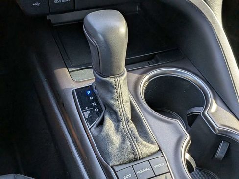 Used 2024 Toyota Camry SE FWD image 21