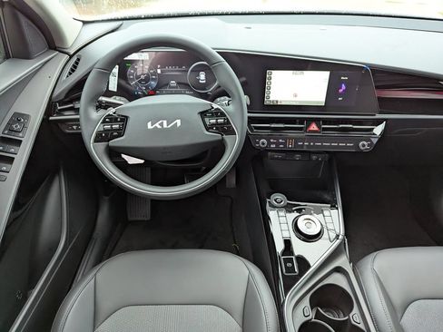 New 2026 Kia Niro Wind FWD image 16