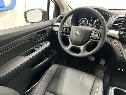 Certified 2026 Honda Odyssey EX-L image 12