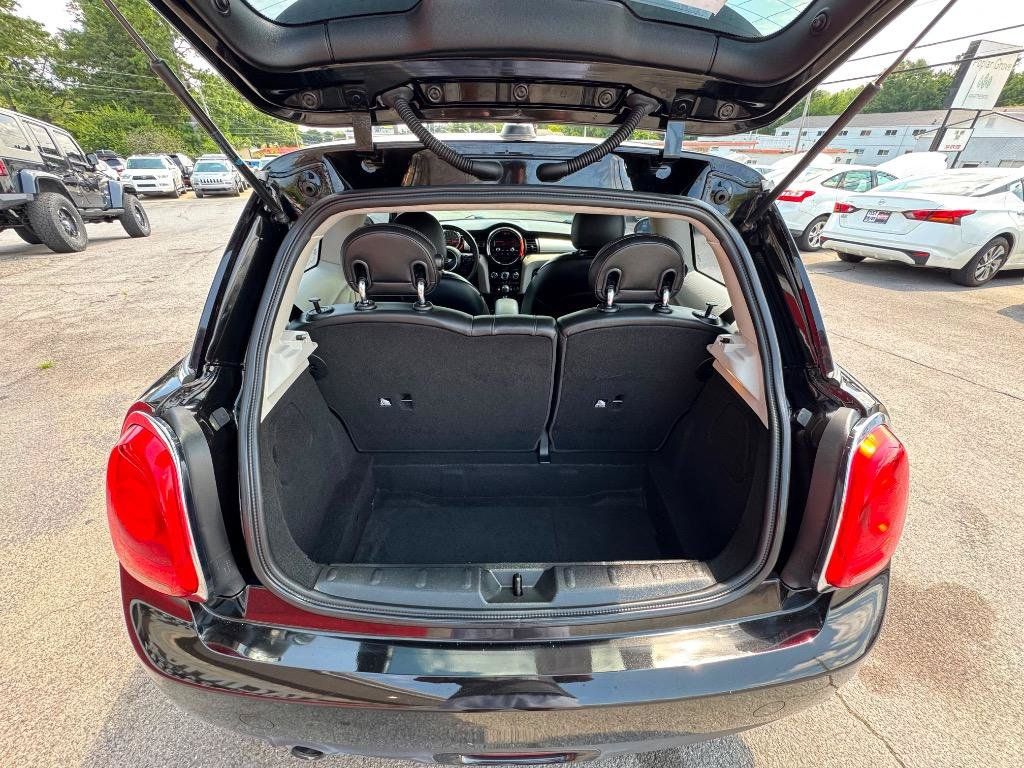 Used 2014 MINI Cooper 2-Door Hardtop FWD image 21