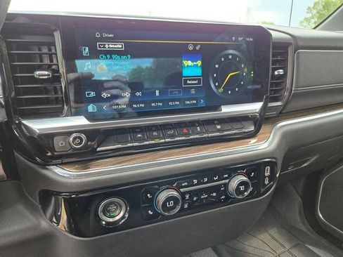 Used 2023 Chevrolet Silverado 1500 LT w/ Protection Package AWD/4WD image 25