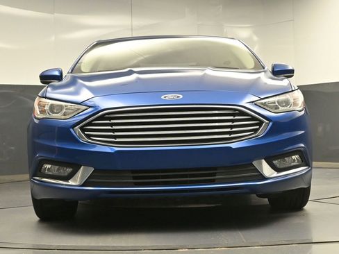Used 2017 Ford Fusion SE w/ Equipment Group 201A FWD image 22