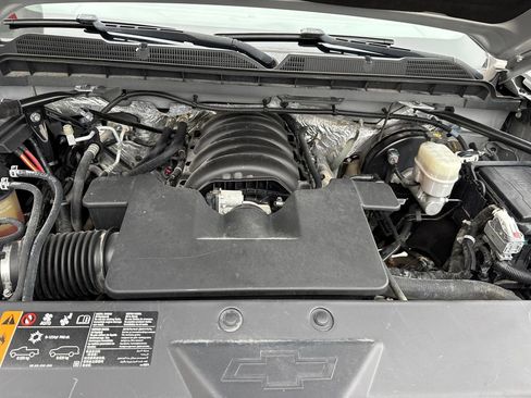 Used 2017 Chevrolet Silverado 1500 Custom w/ Custom Convenience Package AWD/4WD image 22