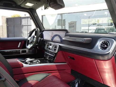 Used 2022 Mercedes-Benz G 63 AMG 4MATIC image 23