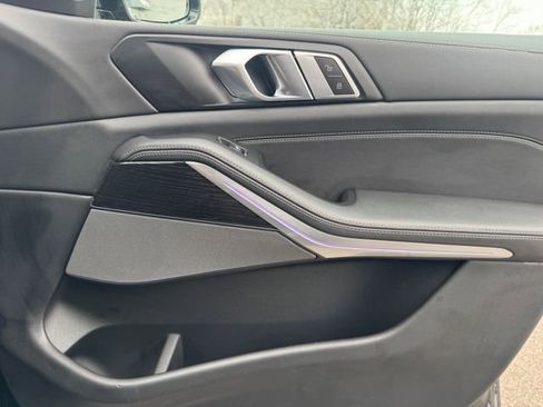 Certified 2024 BMW X5 xDrive40i w/ M Sport Package image 30