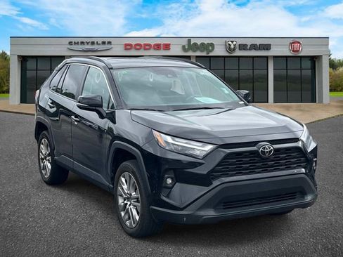 Used 2024 Toyota RAV4 XLE Premium w/ Weather Package AWD/4WD image 1