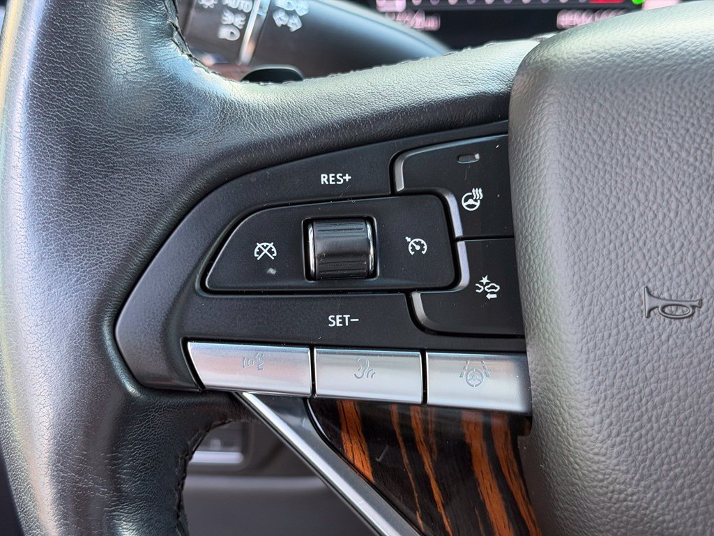 Used 2023 Cadillac Escalade Premium Luxury w/ Performance Package RWD image 26