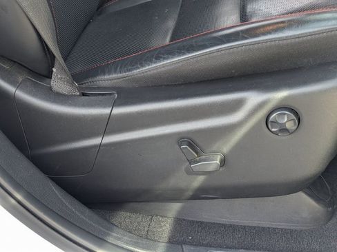 Used 2023 Dodge Durango GT image 37