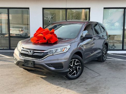 Used 2016 Honda CR-V SE image 1