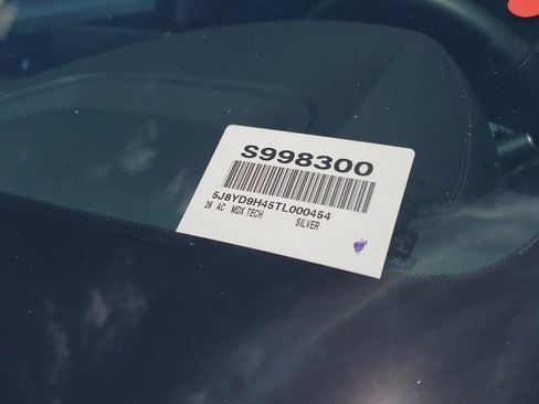 Used 2026 Acura MDX w/ Technology Package image 5