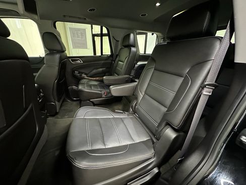 Used 2016 GMC Yukon Denali w/ Open Road Package AWD/4WD image 30