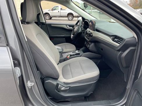 Certified 2021 Ford Escape SE w/ SE Sport Appearance Package image 42